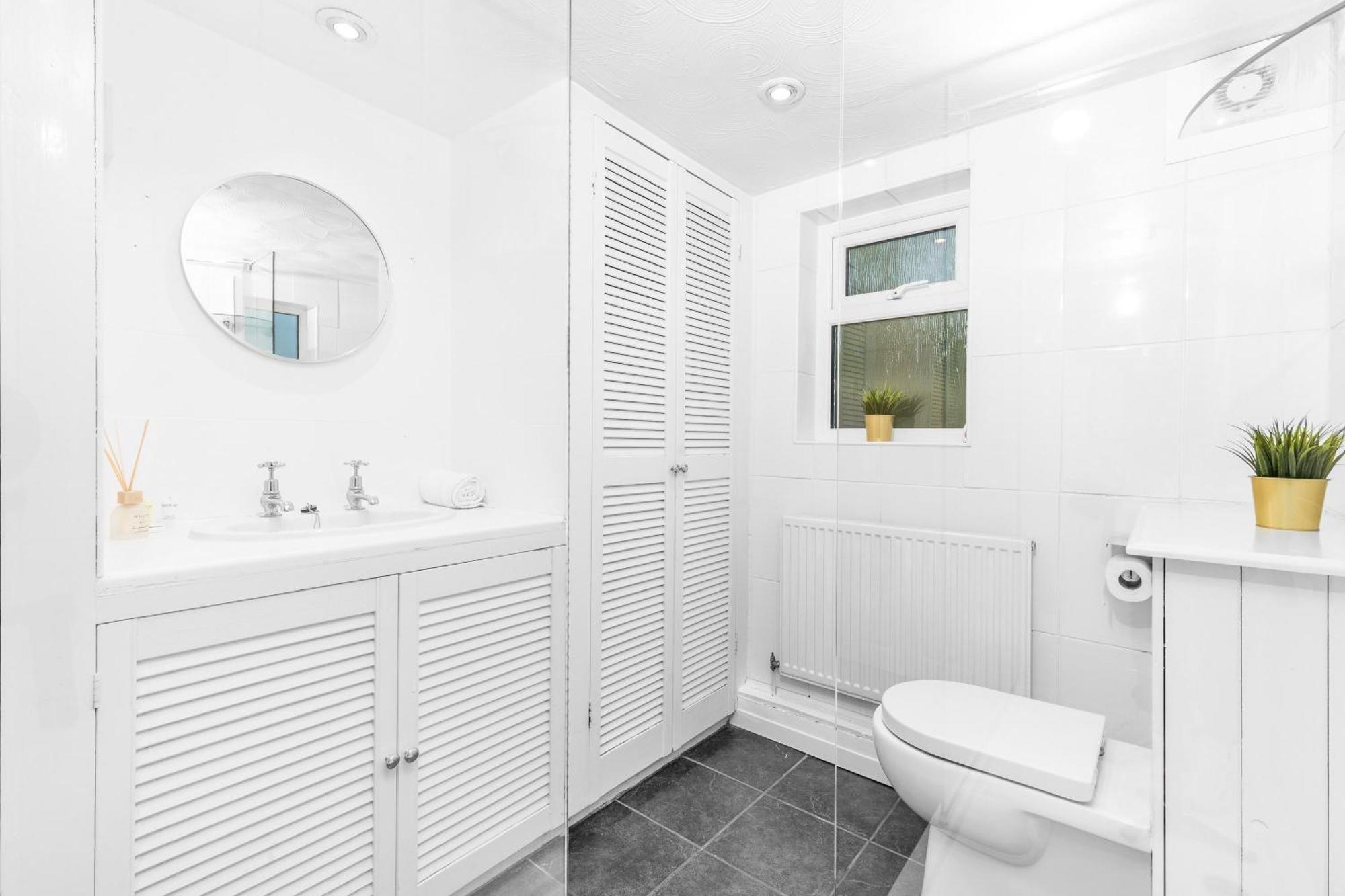 Luxury 3 Bedroom House - Harborne - Parking - Garden - Wifi & Netflix 122G Birmingham Exteriér fotografie